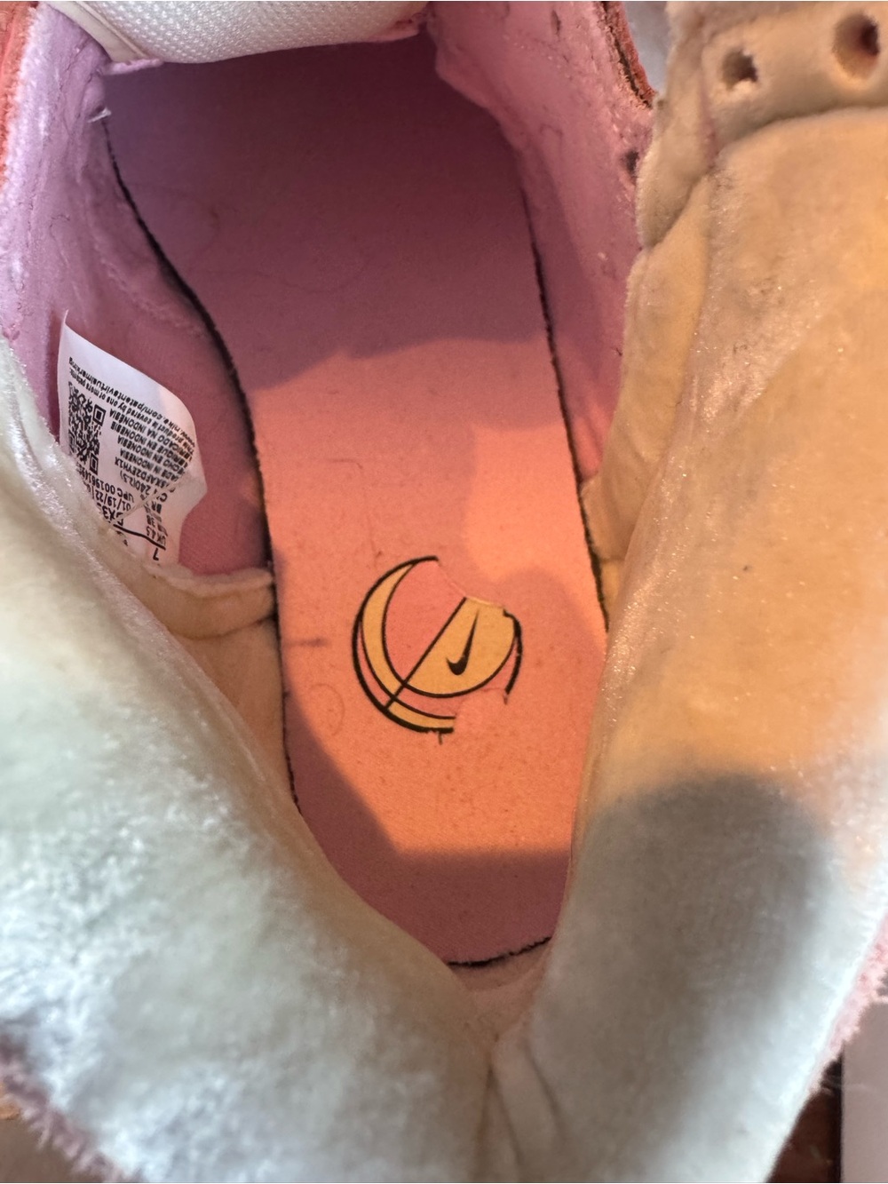 Nike Dunk Low Pink Foam / Pink Oxford – Women’s US 7 - Picture 13 of 17
